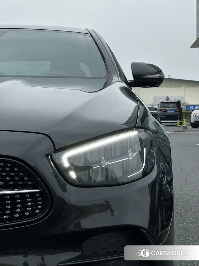 Mercedes-Benz E-class id 4290378 из Китая 21