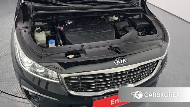 Kia The New Carnival id 3714033 из Кореи 16