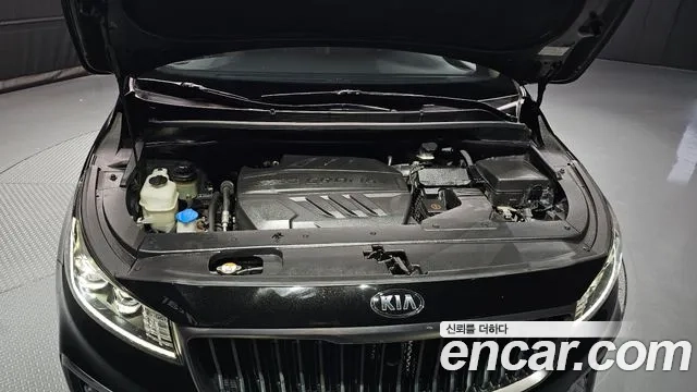 Kia The New Carnival id 2870625 из Кореи 16