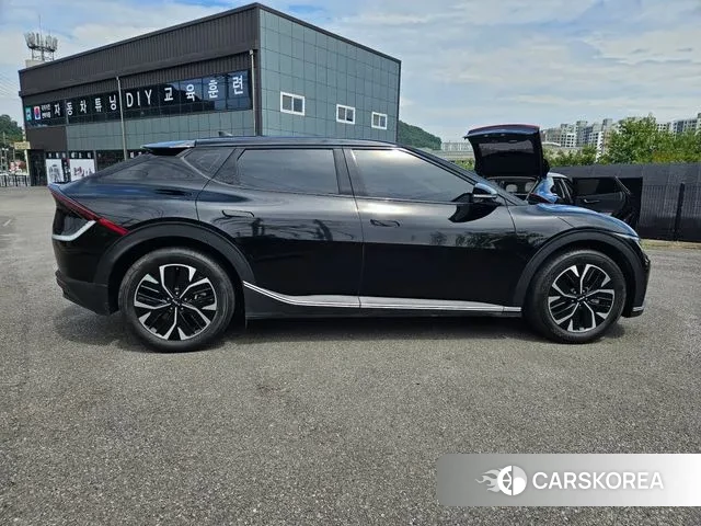 Kia EV6 id 3007637 из Кореи 14