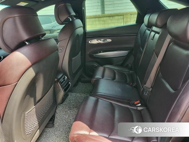 Genesis GV70 id 3941384 из Кореи 16