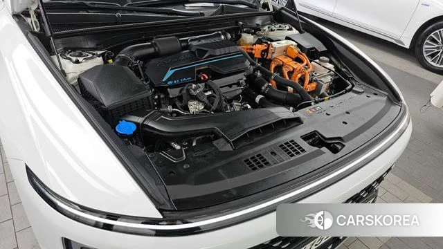 Hyundai Grandeur Hybrid (GN7) id 3851154 из Кореи 16