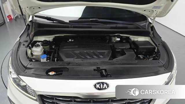 Kia The New Carnival id 4620273 из Кореи 16