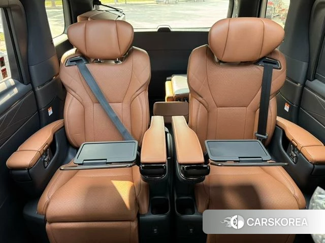 Toyota Elfa id 4262528 из Китая 7