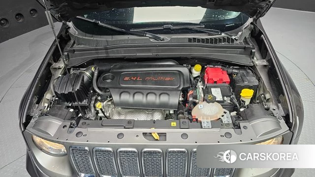 Jeep Renegade id 4567327 из Кореи 16