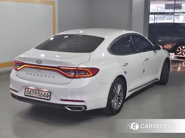 Hyundai Grandeur IG id 2325649 из Кореи 6