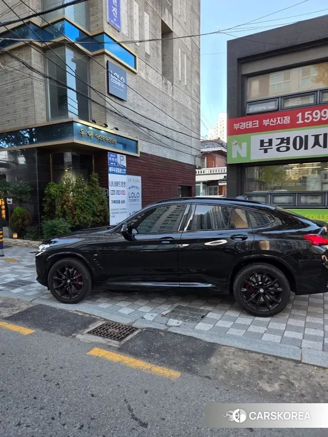 BMW X4 (G02) 2025 Черный из Кореи, фото 6