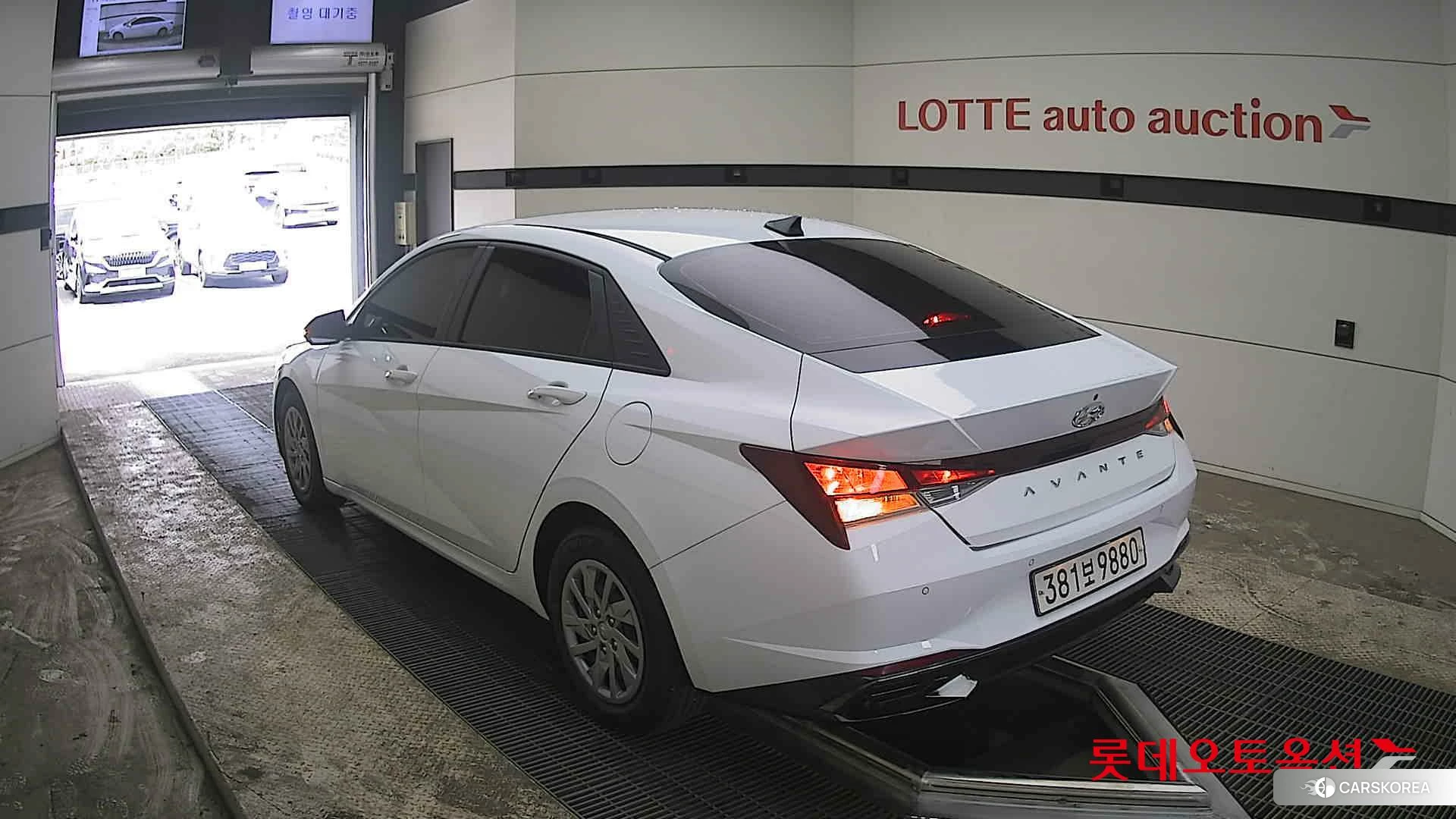 Hyundai Avante id 3869330 из Кореи 34