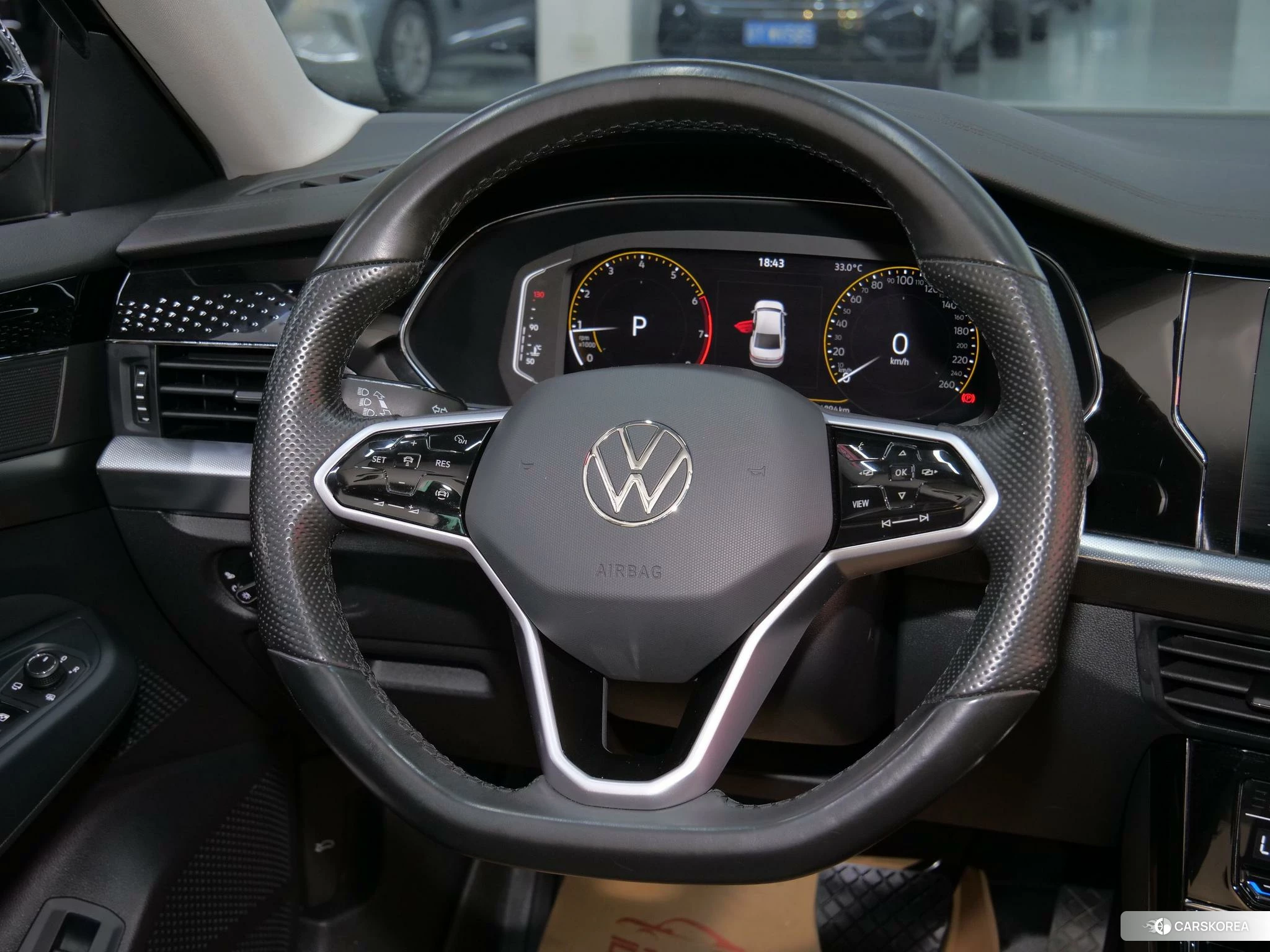 Volkswagen Passat id 4473943 из Китая 14