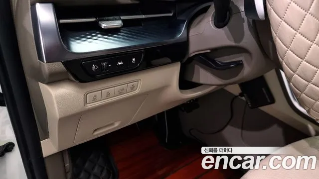 Kia Carnival 4th generation id 2541768 из Кореи 16