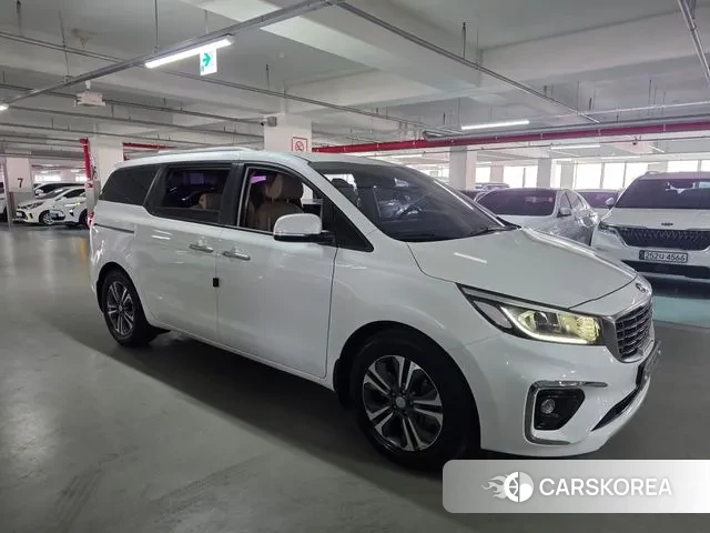 Kia The New Carnival id 3709246 из Кореи 13