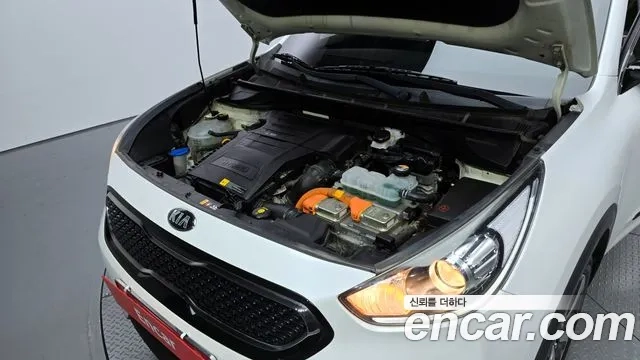 Kia Niro id 2892040 из Кореи 16