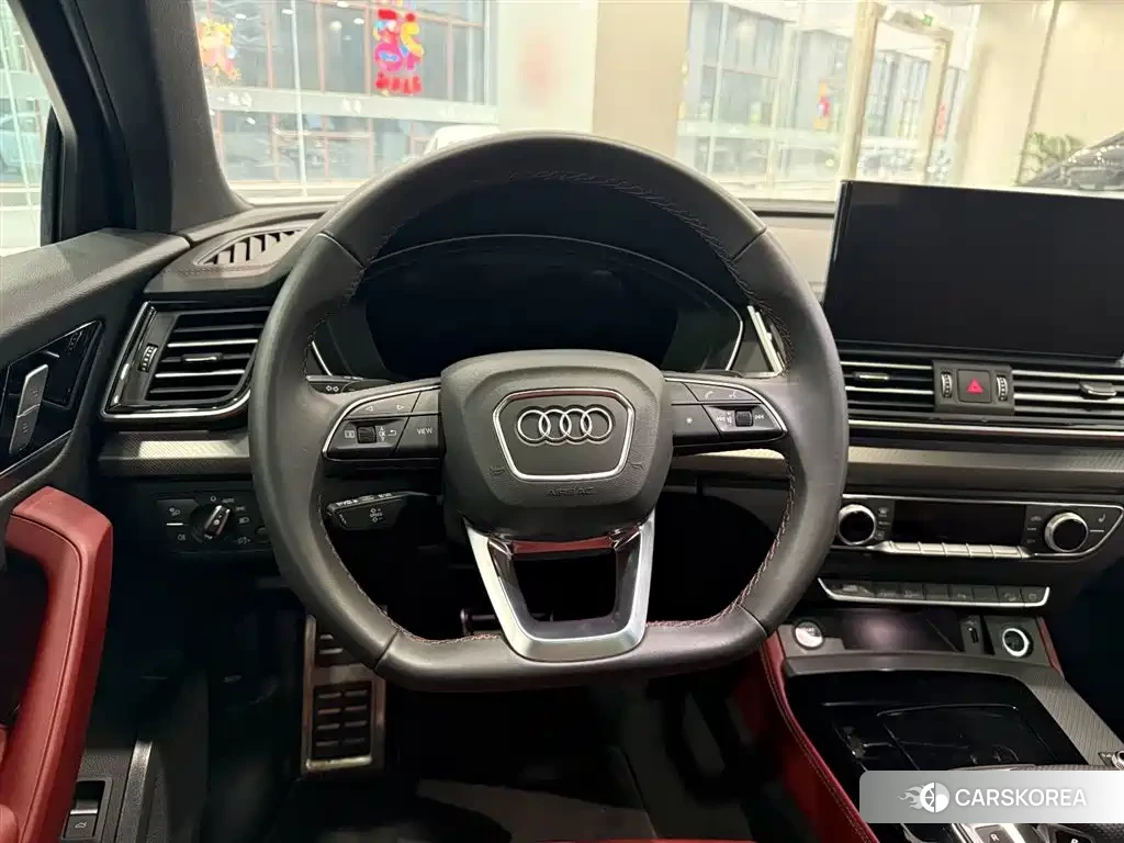 Audi Q5L id 4548086 из Китая 12