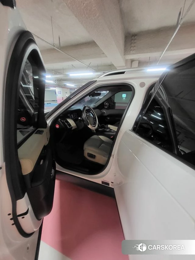 Land Rover Discovery 5 2019 Белый из Кореи, фото 6