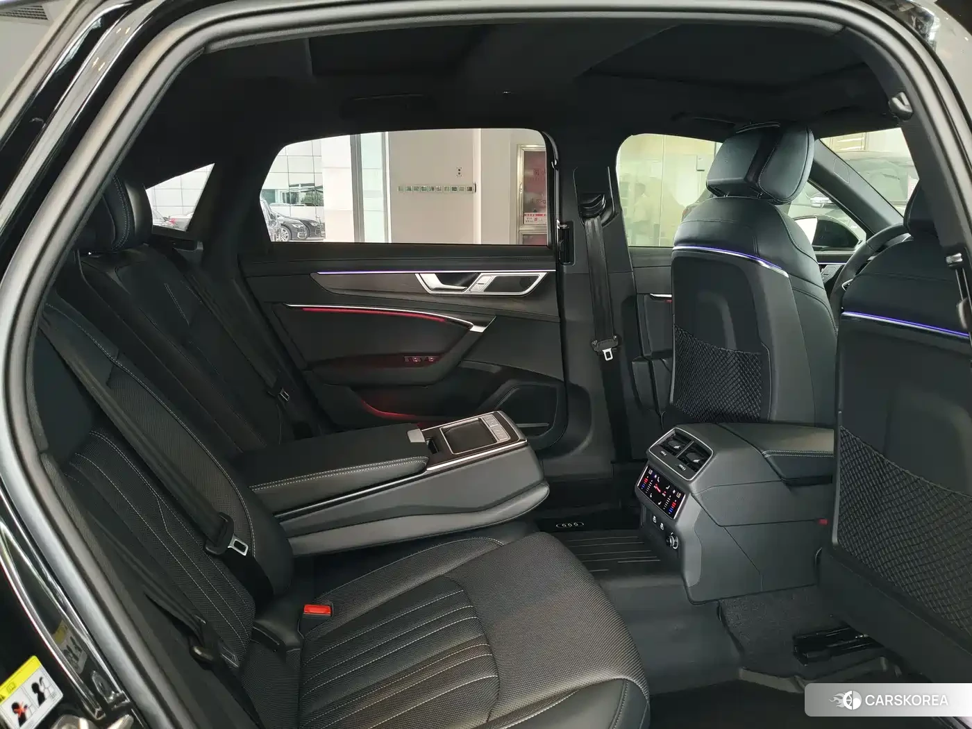 Audi A6L id 4622269 из Китая 17