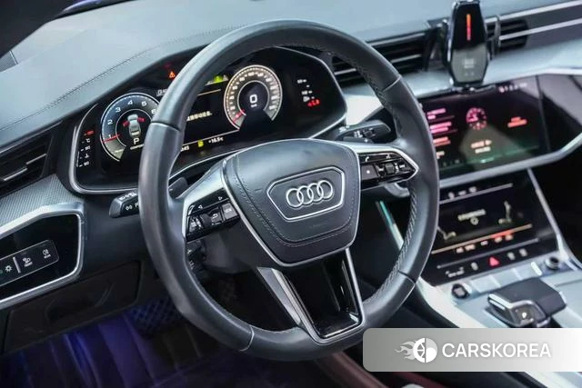 Audi A6L id 3993391 из Китая 8