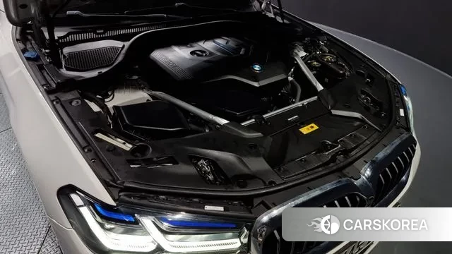 BMW 5 Series (G30) id 3493416 из Кореи 16