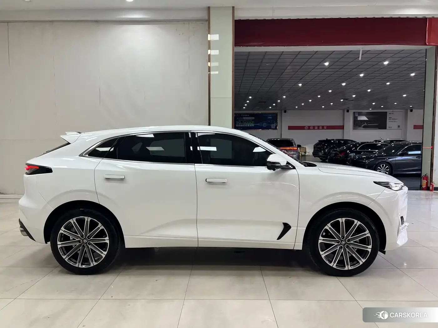 Chang'an UNI-K id 4617165 из Китая 21
