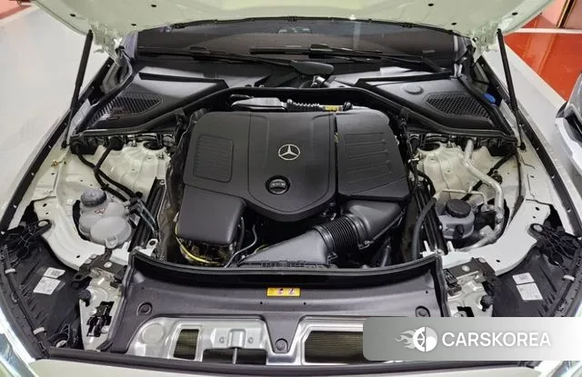 Mercedes-Benz E-Class W214 2025 Белый из Кореи, фото 6