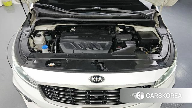Kia The New Carnival id 4251118 из Кореи 16