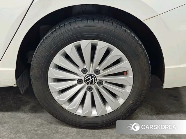 Volkswagen Lavida id 4260991 из Китая 16