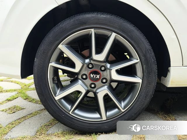 Kia Soul Booster id 4642597 из Кореи 16