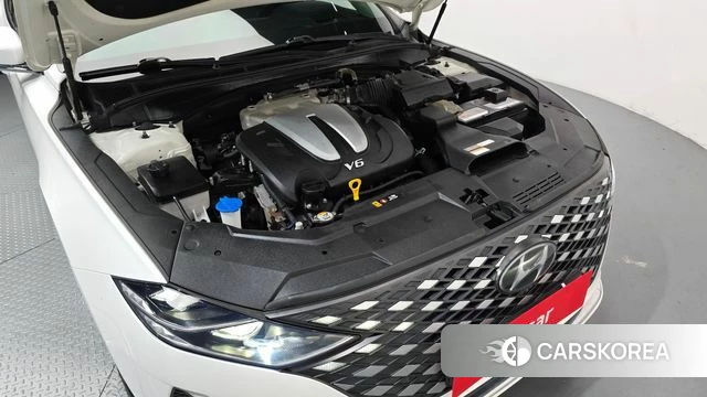 Hyundai The New Grandeur IG id 4775413 из Кореи 16
