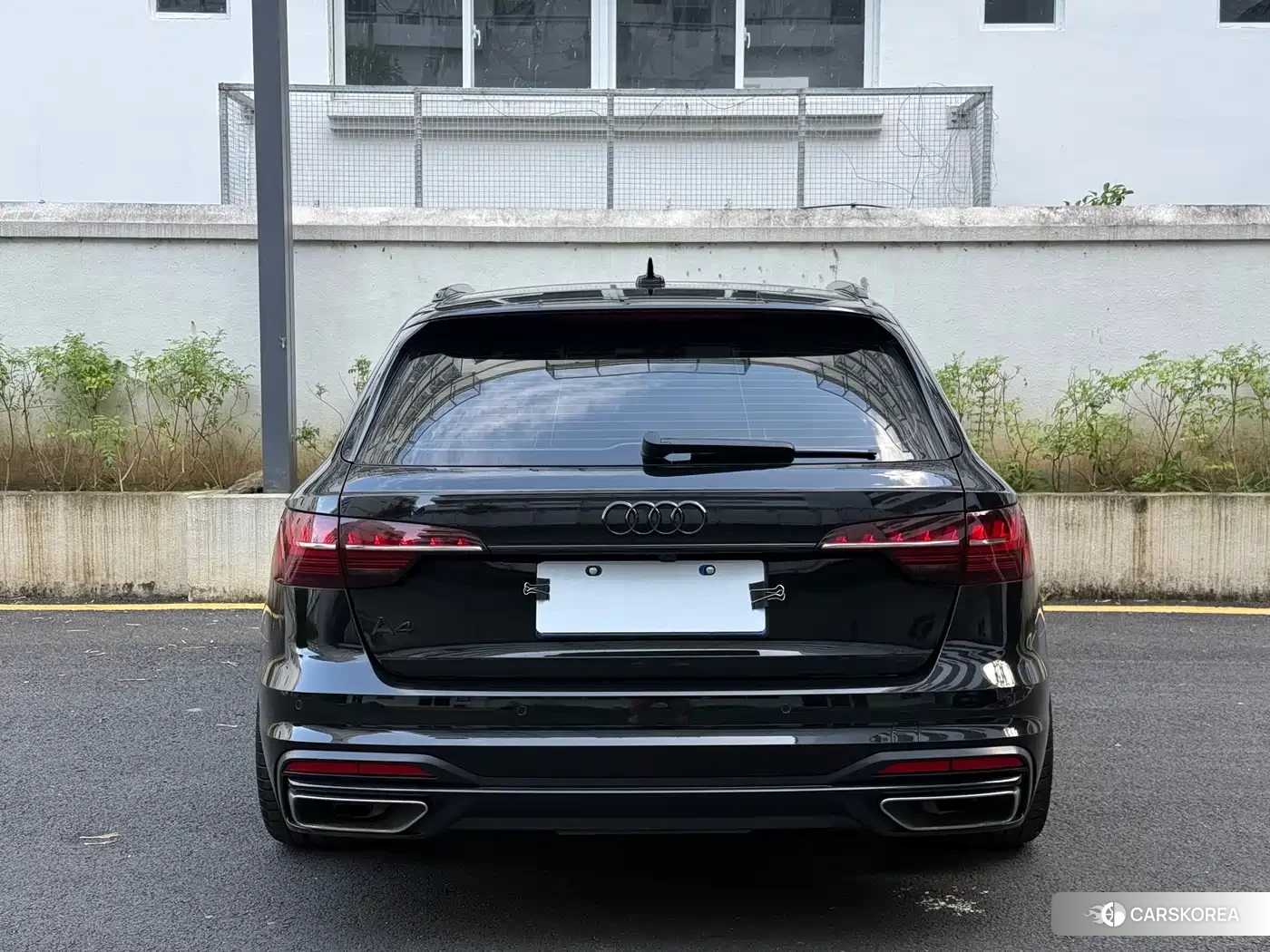 Audi A4L id 4679890 из Китая 11