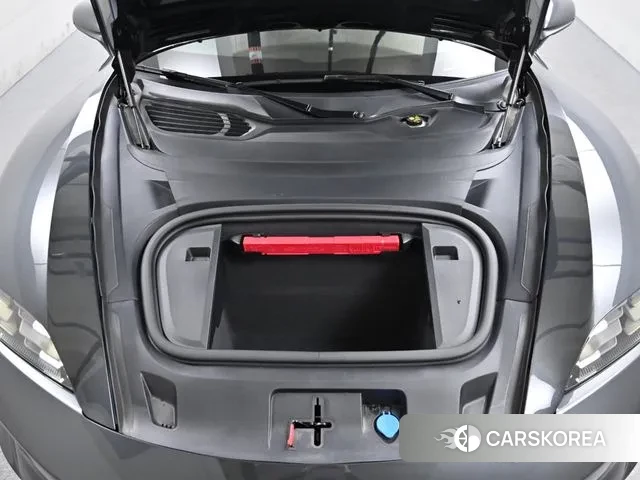 Porsche Taycan id 3605495 из Кореи 16