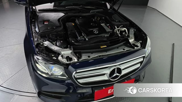Mercedes-Benz E-Class W213 id 4447517 из Кореи 29