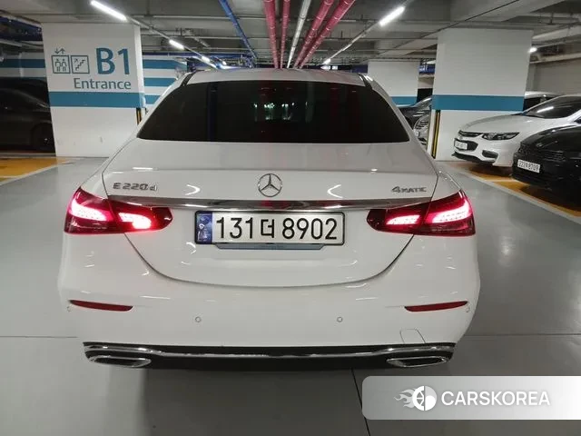 Mercedes-Benz E-Class W213 id 3502777 из Кореи 16