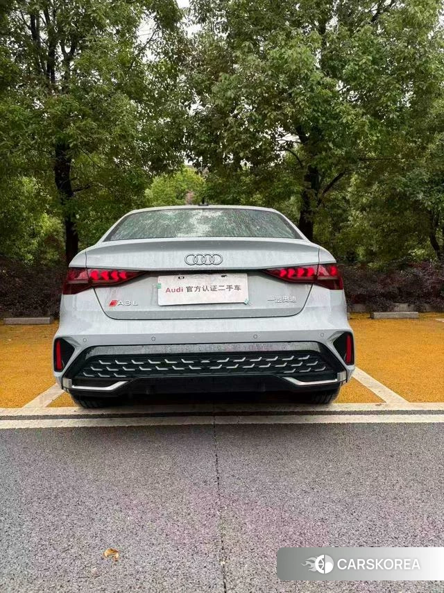 Audi A3 2024 Серебристо-серый из Китая, фото 6
