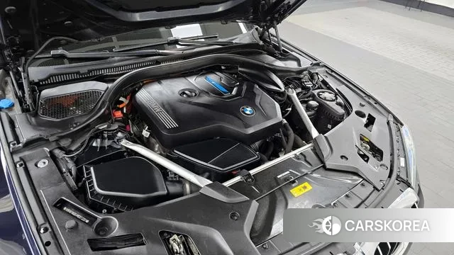 BMW 5 Series (G30) id 3422001 из Кореи 16