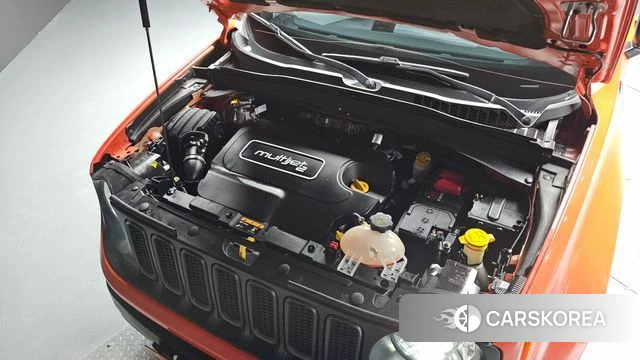 Jeep Renegade id 4755279 из Кореи 28
