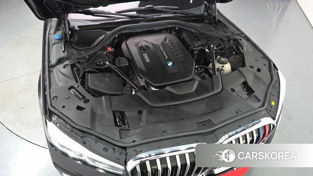 BMW 7 Series (G11) id 4688912 из Кореи 16