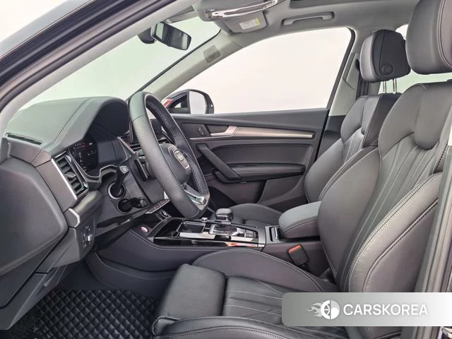 Audi Q5L id 4276922 из Китая 13