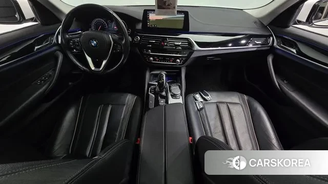 BMW 5 Series (G30) id 3469798 из Кореи 16