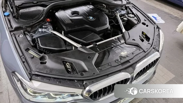 BMW 5 Series (G30) id 3449850 из Кореи 16