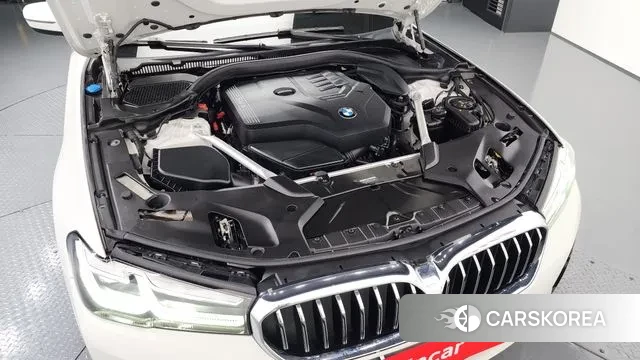 BMW 5 Series (G30) id 3585987 из Кореи 16