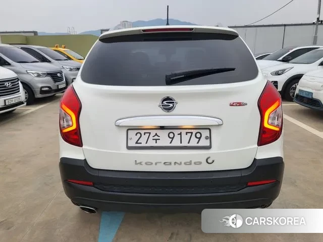 Ssangyong New Style Korando C id 3612687 из Кореи 16