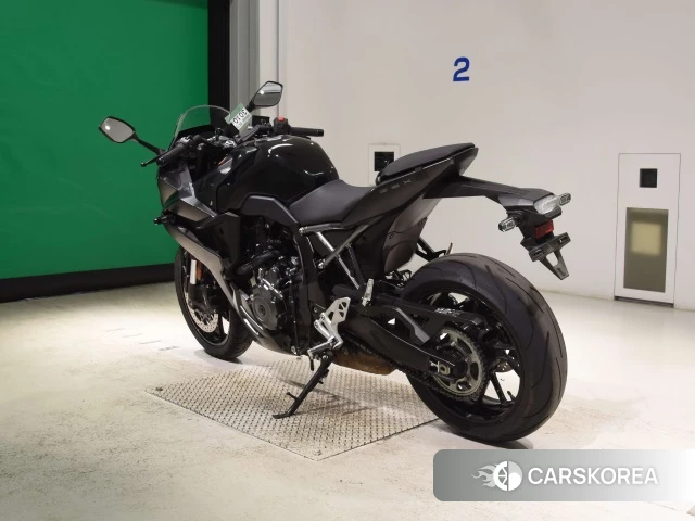 Проданный Suzuki GSX-8R id 4367966 из Японии, фото 6
