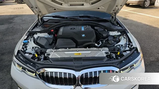 BMW 3 Series (G20) id 3355756 из Кореи 16