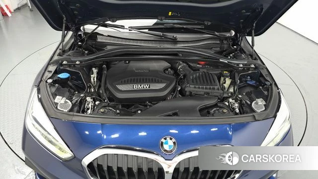 BMW 1 Series (F40) id 4688836 из Кореи 26