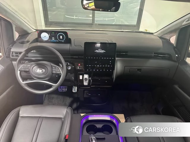 Hyundai Staria id 4222563 из Кореи 16