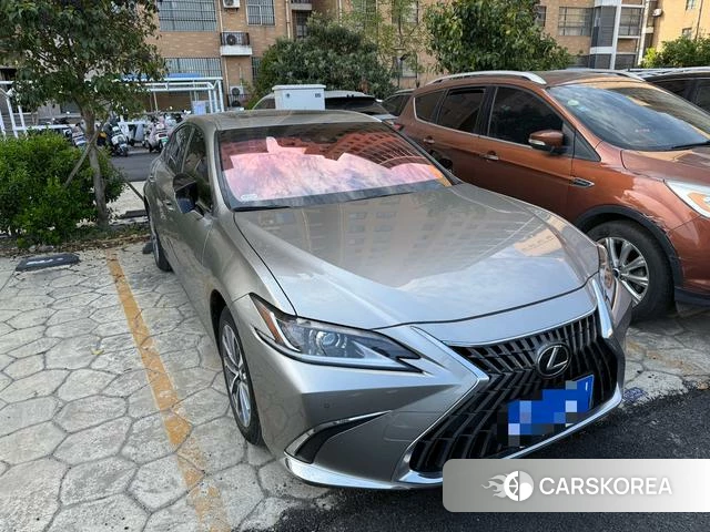 Lexus ES id 4273120 из Китая 7