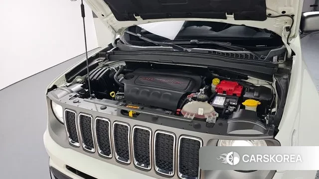 Jeep Renegade id 3742363 из Кореи 16