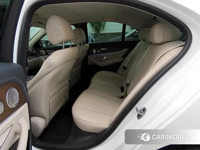 Mercedes-Benz E-Class W213 id 3354214 из Кореи 16