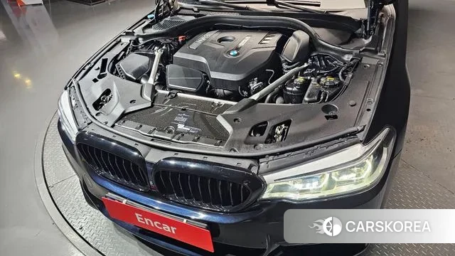 BMW 5 Series (G30) id 3060540 из Кореи 16