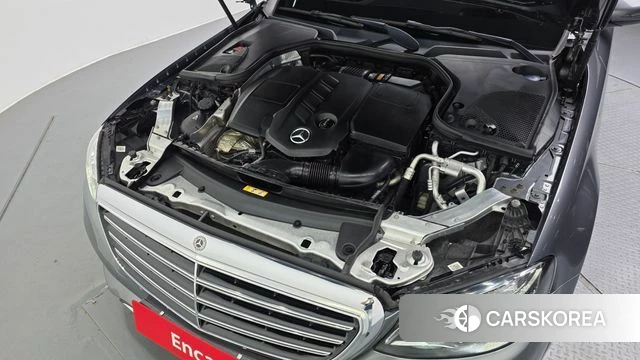 Mercedes-Benz E-Class W213 id 4331713 из Кореи 29