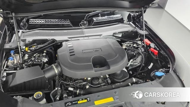 Land Rover Defender (L663) id 4898030 из Кореи 34